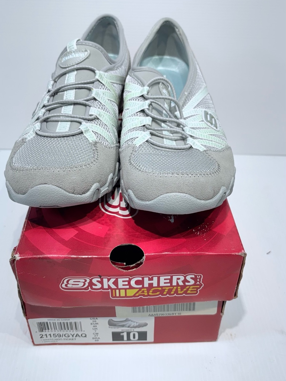 SKETCHERS Bikers - Hot Ticket women's slip-on casual sneakers - Size 10 (EU 40)